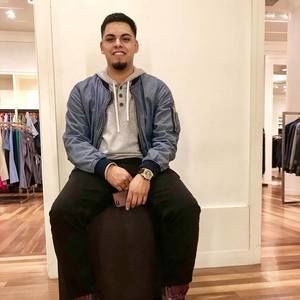 Meet your Posher, Jose